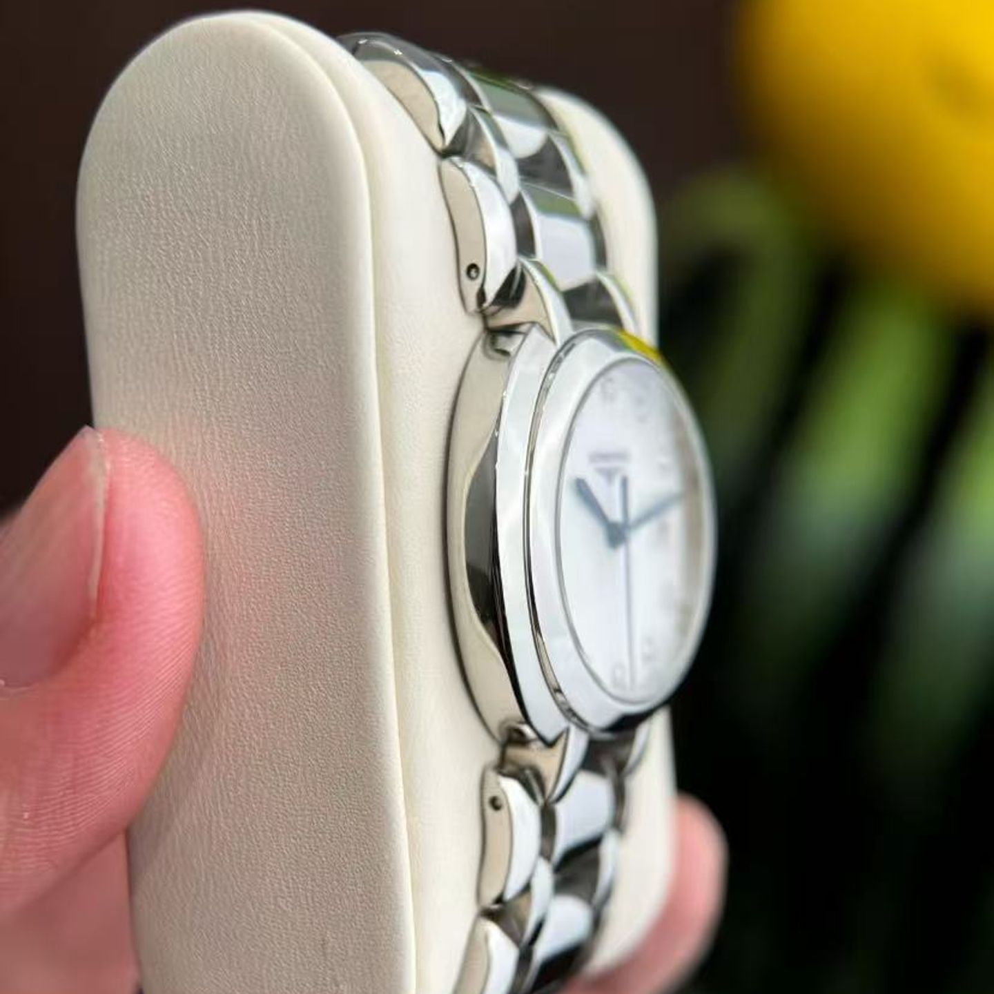 Longines PrimaLuna L8.112.4.87.6 (2024) - Black dial 40 mm Steel case (3/4)